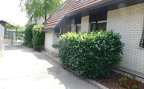 Dergomaska Apartments